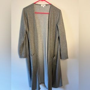 LuLaRoe Sarah Kimono. Heather gray.
